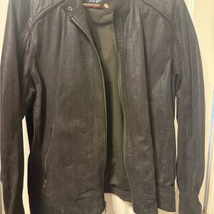 Brown motorcycle leather jacket, barely worn.